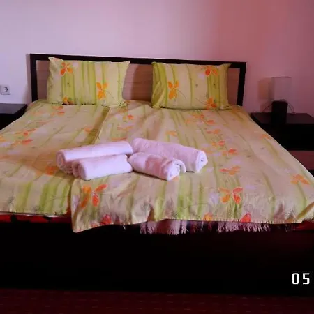 Hotel Astra Warna